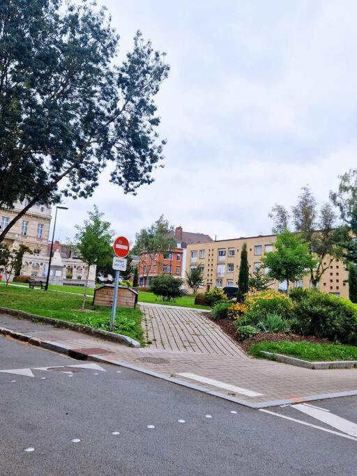 Hypercentre 301 +wifi+independant+ Cuisine Toilette Salle De Bain Privative Apartment *